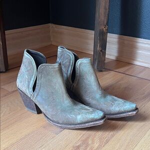 Ariat Distressed Tan Heeled Boots